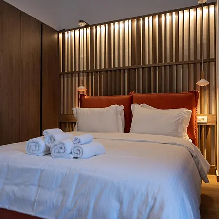 Neutral Haven Villa *