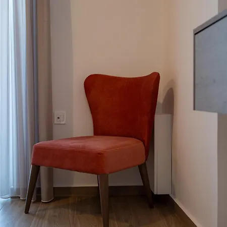 Villa Neutral Haven *