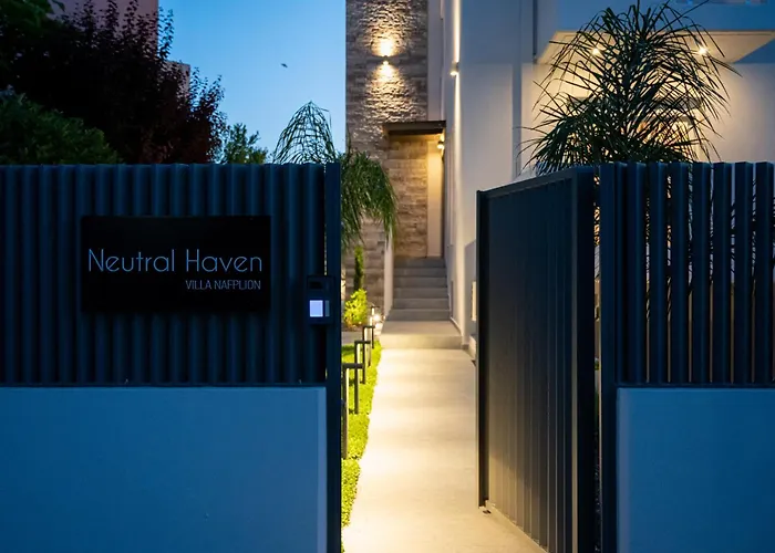 Villa Neutral Haven *