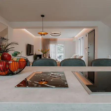 Neutral Haven Villa *