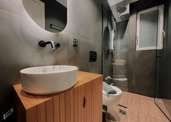 Neutral Haven * Nafplio