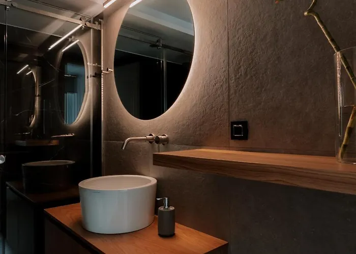 Villa Neutral Haven *