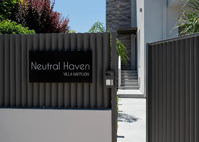 Villa Neutral Haven *