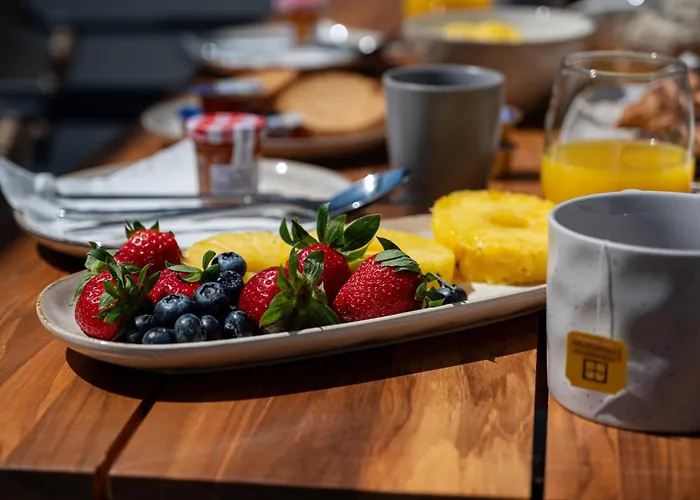 Villa Neutral Haven *